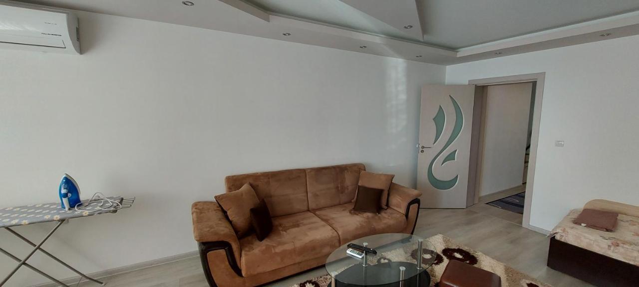 Д И В 2 - D & V 2 Apartment Sandanski Zewnętrze zdjęcie