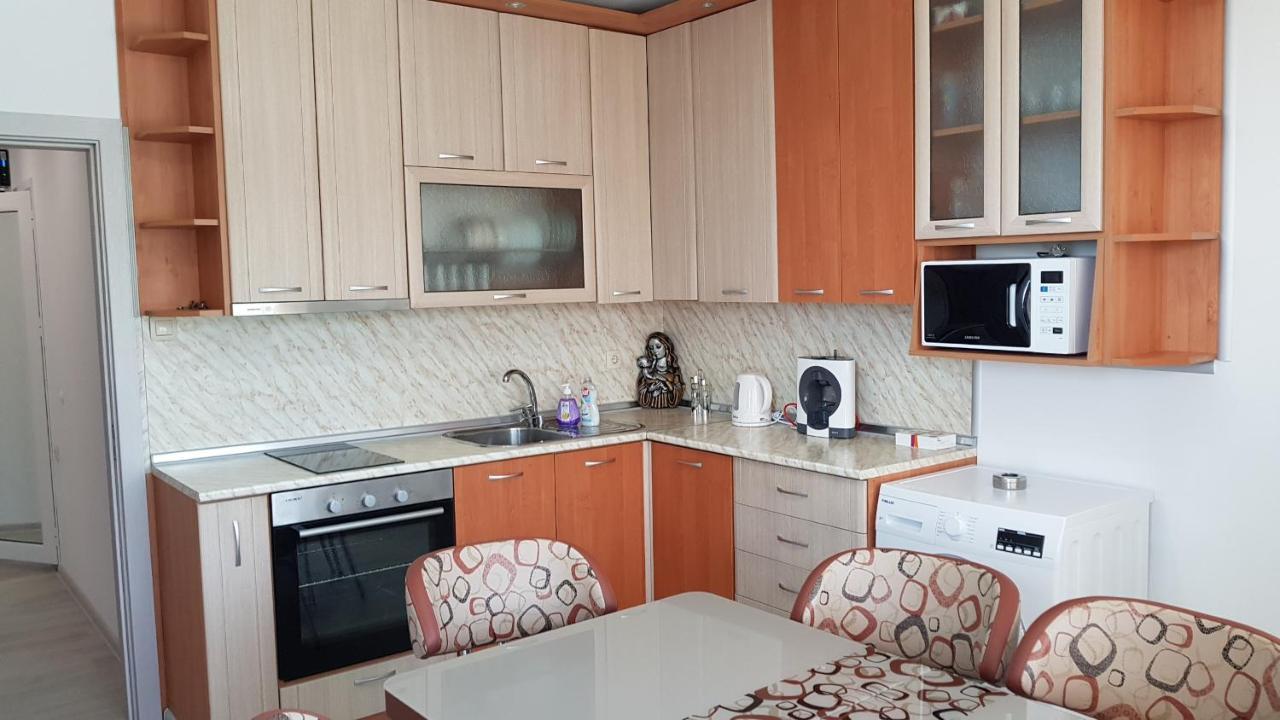Д И В 2 - D & V 2 Apartment Sandanski Zewnętrze zdjęcie