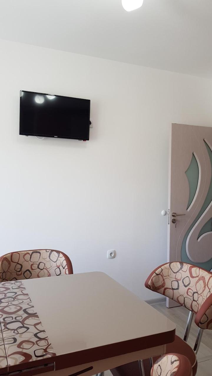 Д И В 2 - D & V 2 Apartment Sandanski Zewnętrze zdjęcie