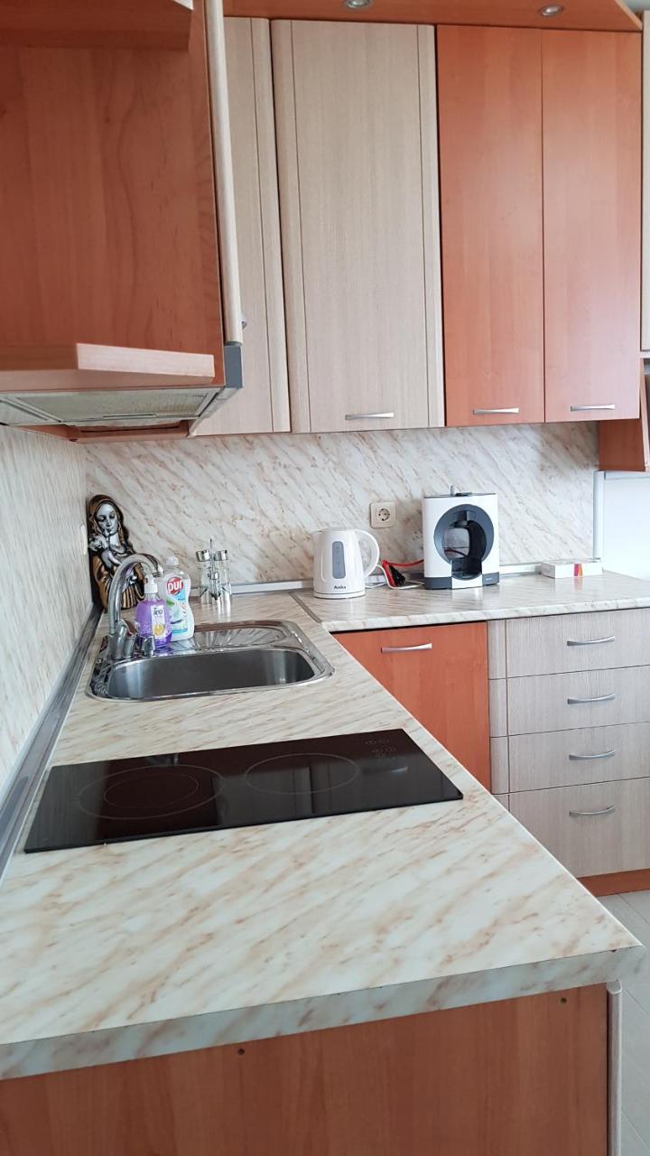 Д И В 2 - D & V 2 Apartment Sandanski Zewnętrze zdjęcie